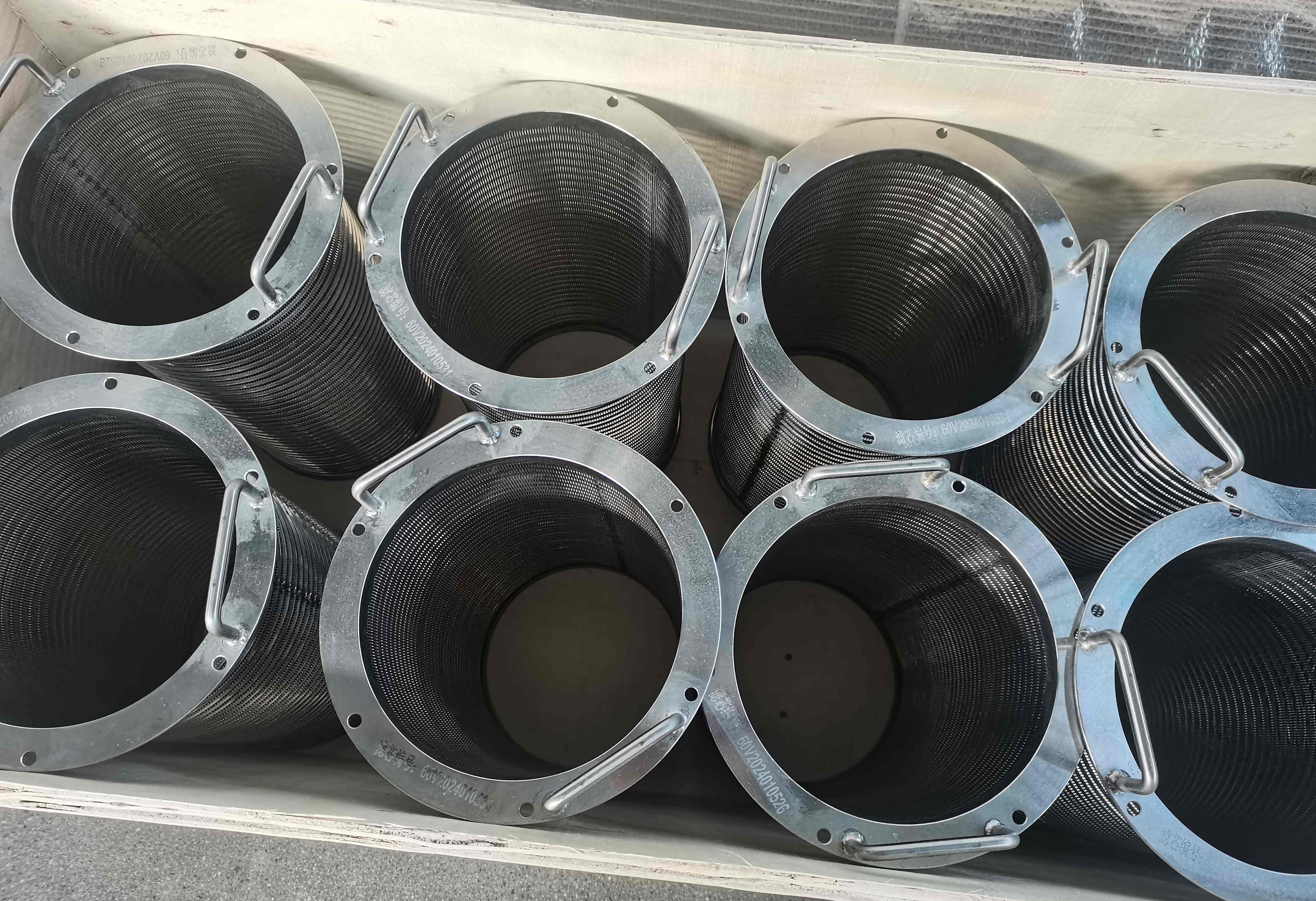 不锈钢楔形网滤芯-约翰逊滤网-新乡伊卡过滤