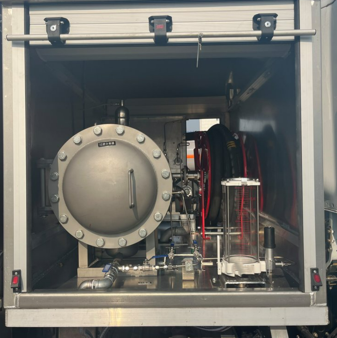 飞机加油车用过滤分离器-新乡伊卡过滤-加油车用过滤器